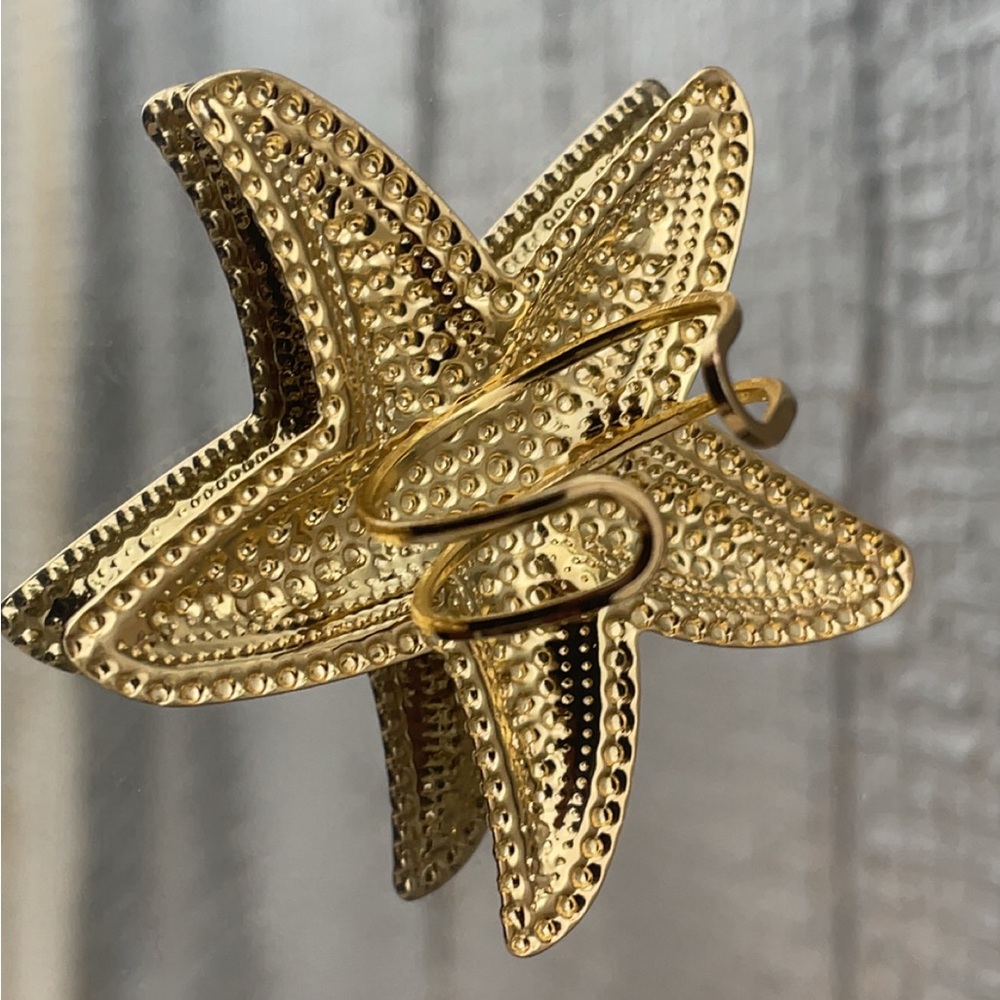 Gold Starfish Ring - image 2
